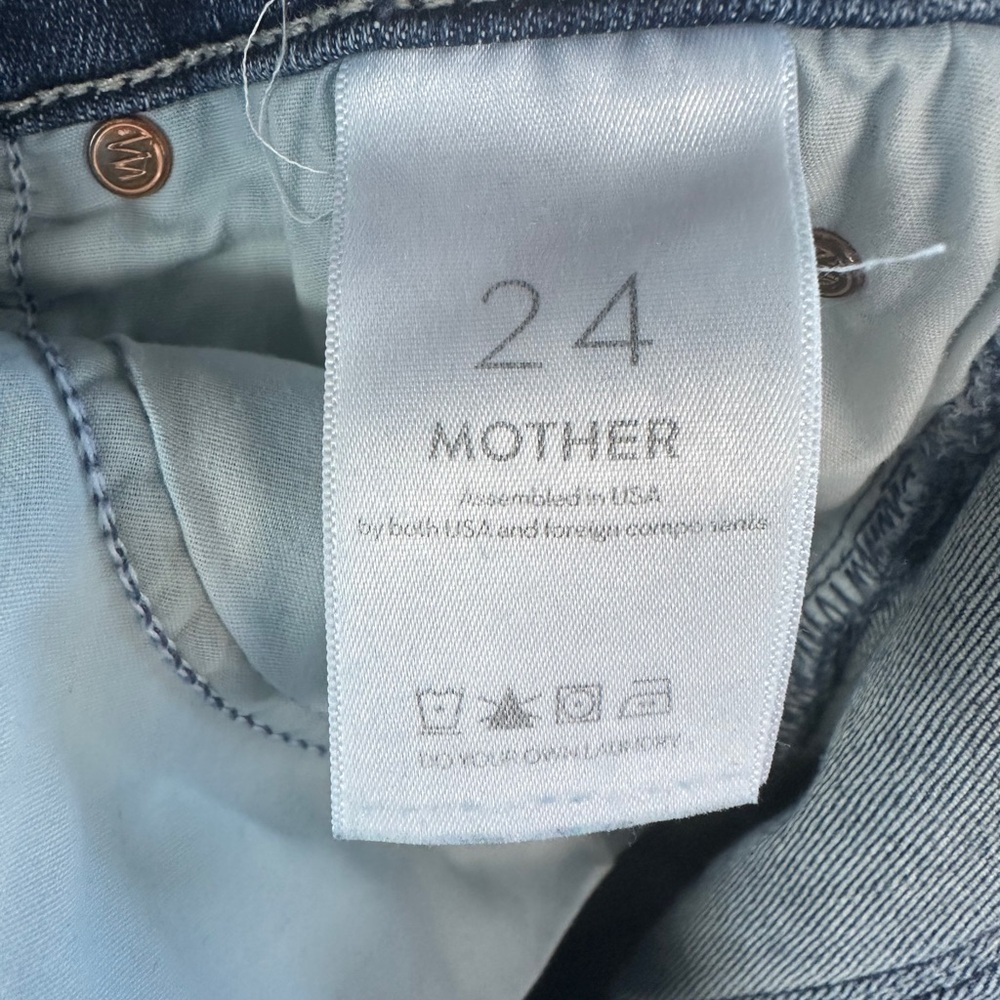 Mother Mid Rise Fray Jean *Like New* - Picture 8 of 13